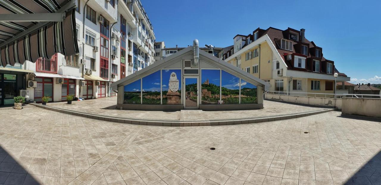 Cozy Studio Near The Park With Huge Verandah. Veliko Tŭrnovo Exterior foto